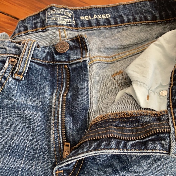 Jeans - Picture 2 of 7